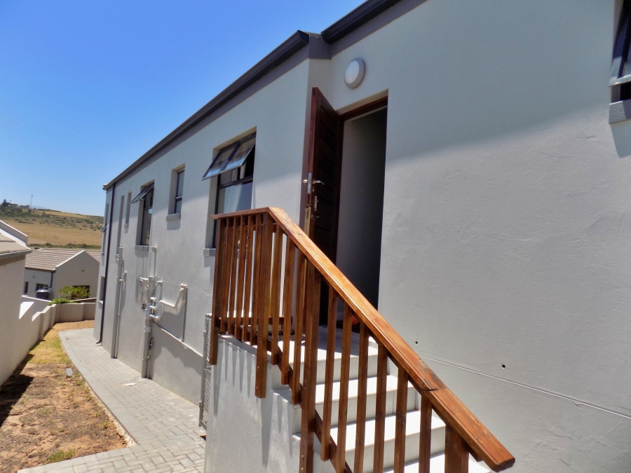 3 Bedroom Property for Sale in Reebok Western Cape